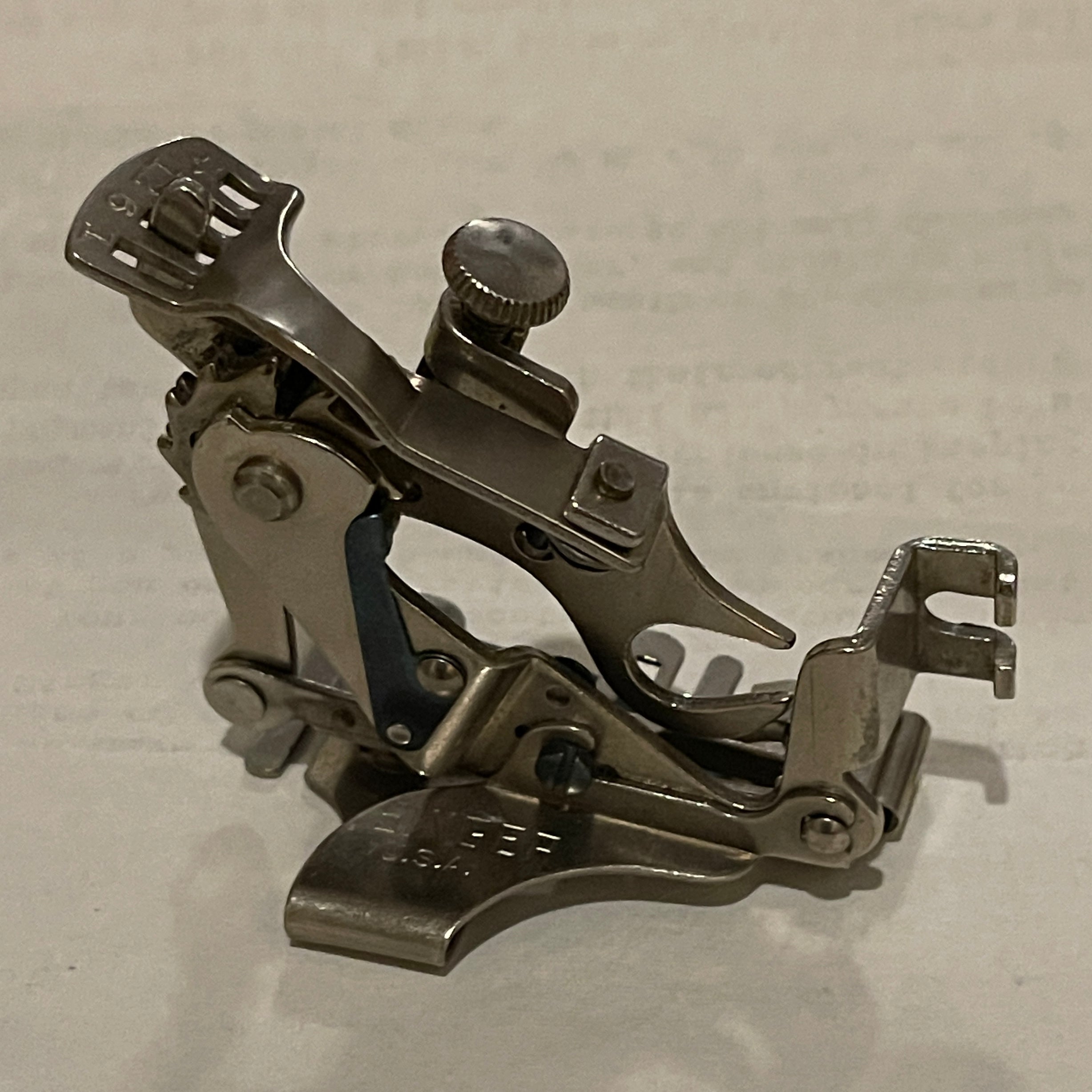 #120598 Ruffler; by Singer Sewing Co. - reJUNKshop